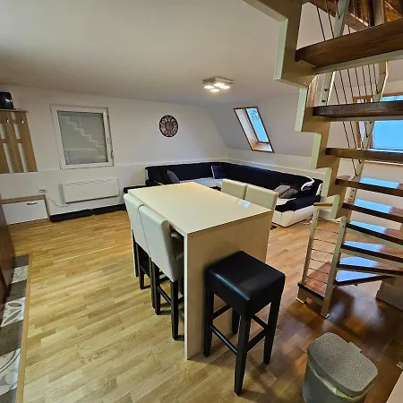 Apartment Mia