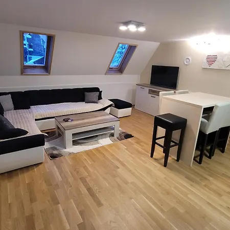 Mia Apartment